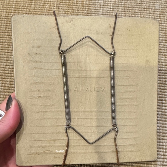 Charming Blue and White Ceramic Tile with Playful Animal Design - Picture 2 of 2